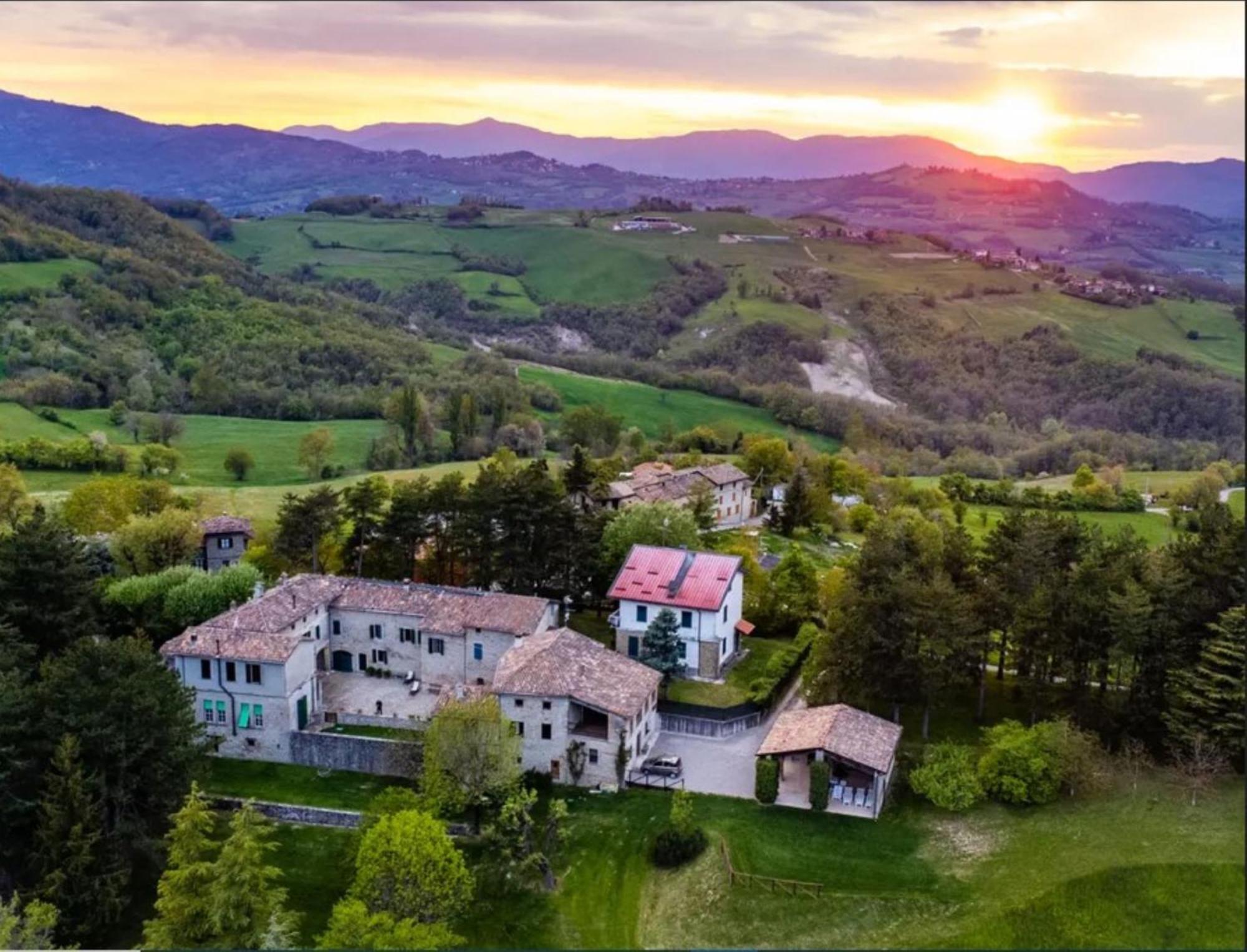 La Corte Bonomini Bed and Breakfast Neviano degli Arduini Eksteriør billede