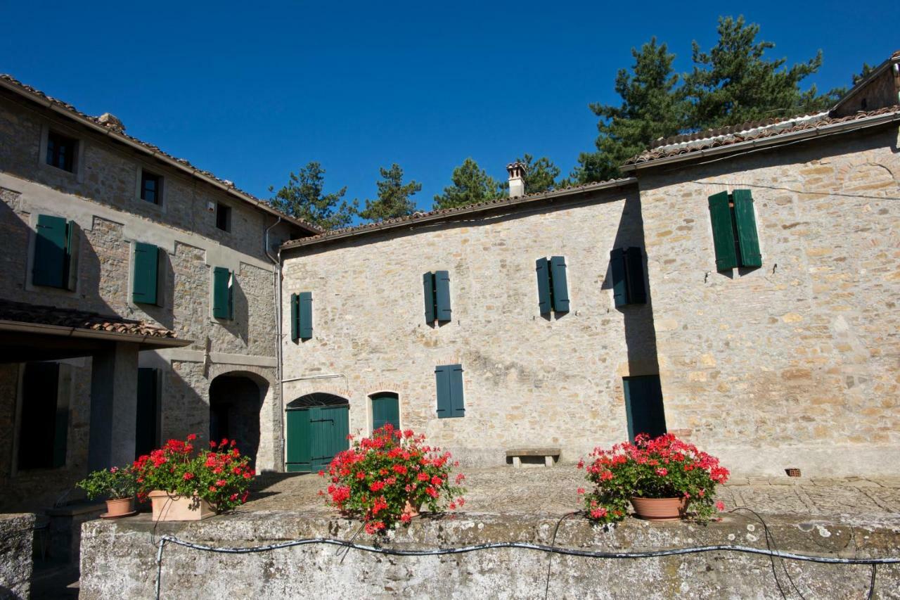 La Corte Bonomini Bed and Breakfast Neviano degli Arduini Eksteriør billede